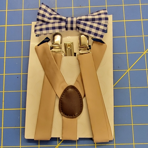 2 Piece Set of a Boys Suspender Tan & a Bowtie in Blue/White - Picture 1 of 6